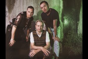 fünf minuten stille